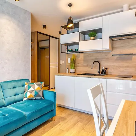 Park B Piamola, Bezplatne Solarium 公寓 *