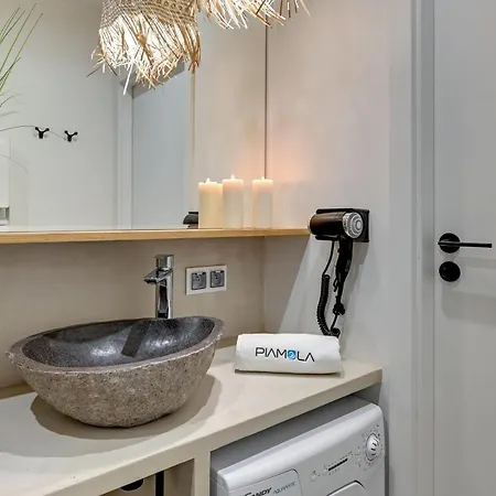 Park B Piamola, Bezplatne Solarium Apartment