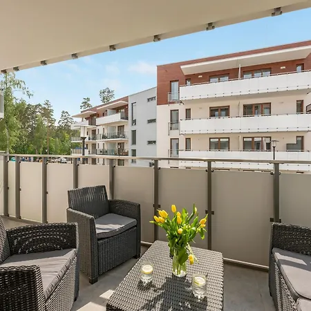 Park B Piamola Apartment *