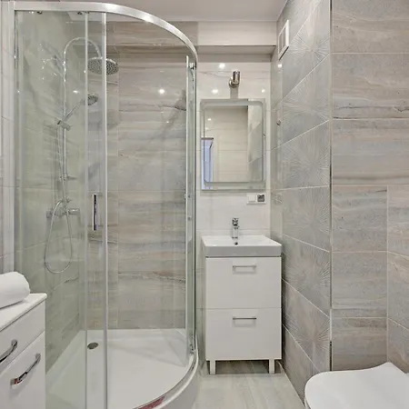 Park B Piamola, Bezplatne Solarium Apartment Stegna (Pomerania)