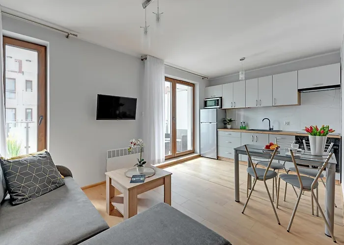 Park B Piamola, Bezplatne Solarium *