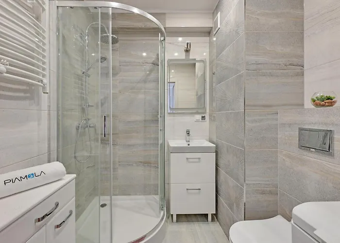 Park B Piamola, Bezplatne Solarium Apartment Stegna (Pomerania)