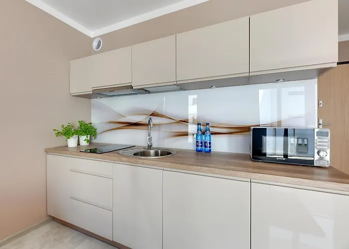 Park B Piamola, Bezplatne Solarium