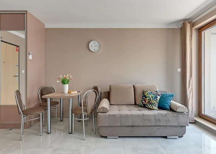 Park B Piamola, Bezplatne Solarium Apartment