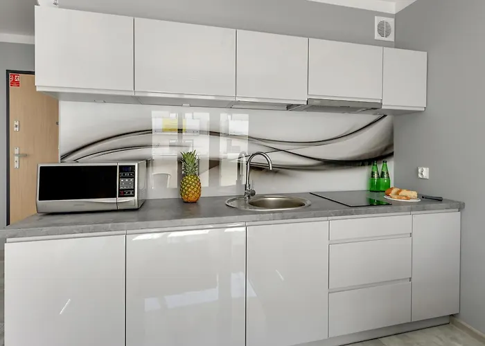 Park B Piamola, Bezplatne Solarium *