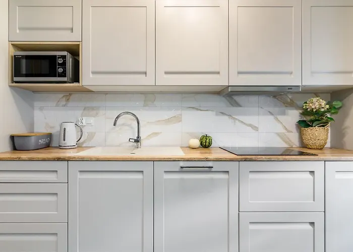 Park B Piamola, Bezplatne Solarium Apartment